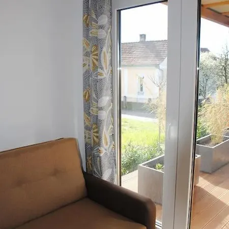 Hiska Mirna Ravnica *