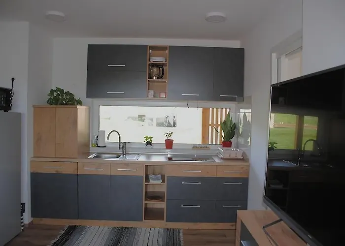 Hiska Mirna Ravnica شقة