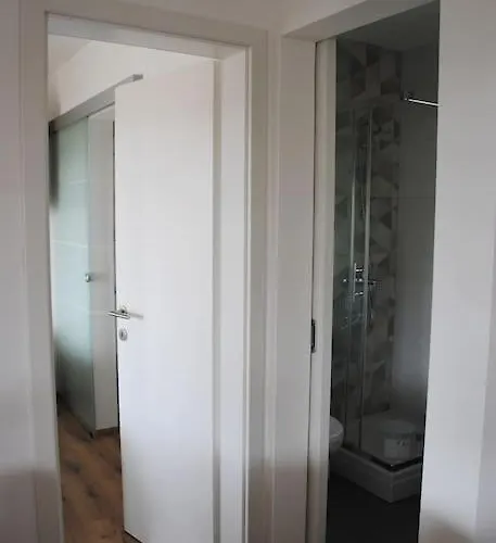 Hiska Mirna Ravnica *