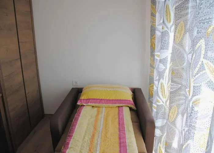 Hiska Mirna Ravnica شقة